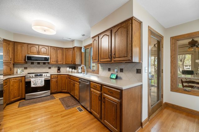 7911 W Birdie Lane Cir, Wichita, KS 67205