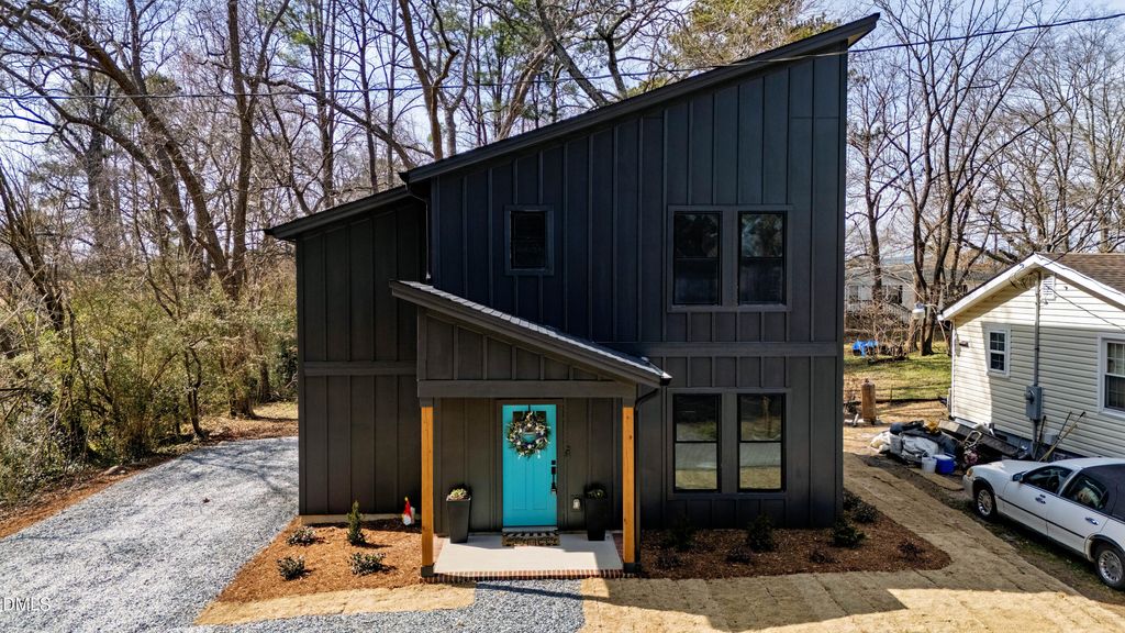 140 S Cross Street, Angier, NC 27501