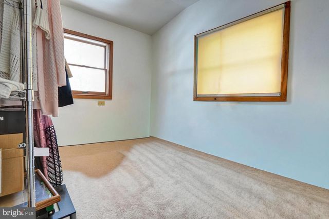 535 VALLEY PARK RD, Phoenixville, PA 19460