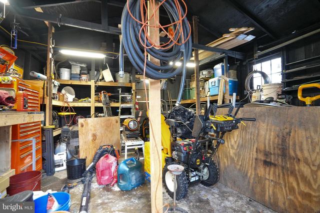 535 VALLEY PARK RD, Phoenixville, PA 19460