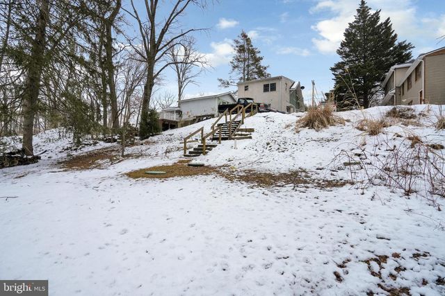 535 VALLEY PARK RD, Phoenixville, PA 19460