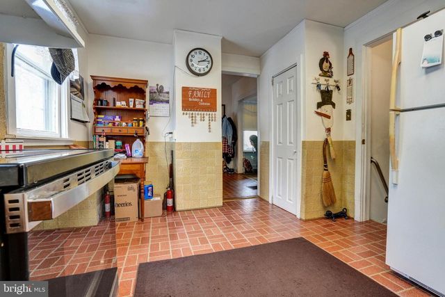 535 VALLEY PARK RD, Phoenixville, PA 19460