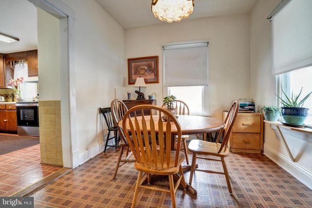 535 VALLEY PARK RD, Phoenixville, PA 19460