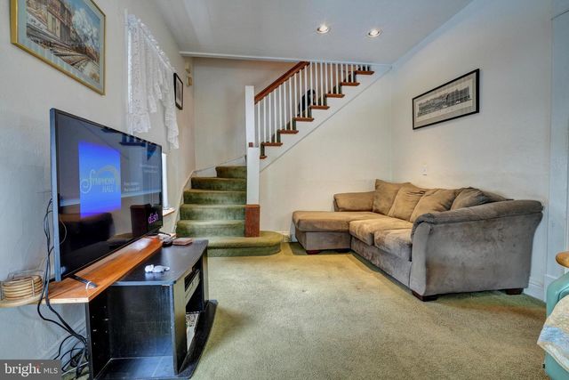 535 VALLEY PARK RD, Phoenixville, PA 19460