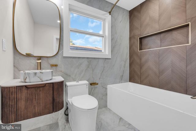 9 14TH ST, Williamstown, NJ 08094