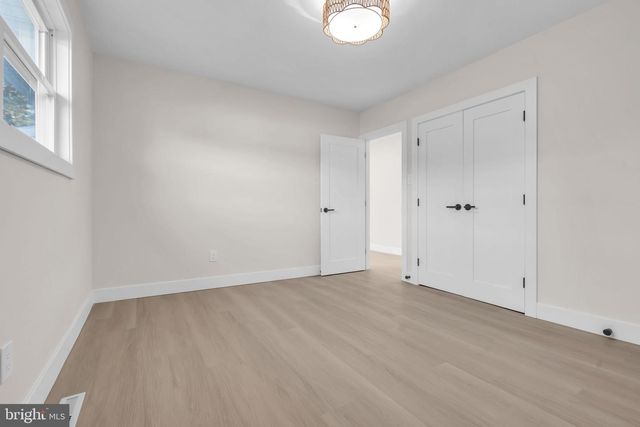 9 14TH ST, Williamstown, NJ 08094