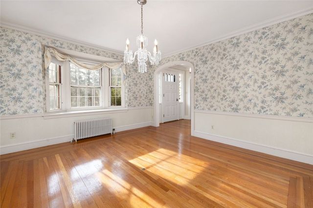 555 Great Road, Lincoln, RI 02865