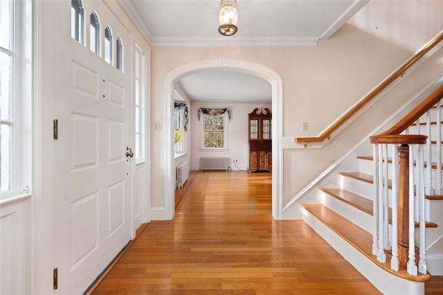 555 Great Road, Lincoln, RI 02865