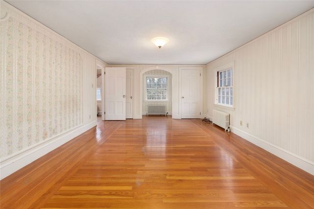 555 Great Road, Lincoln, RI 02865