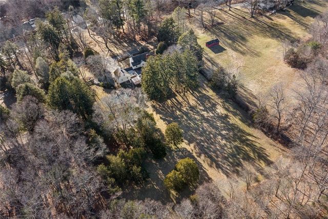 555 Great Road, Lincoln, RI 02865