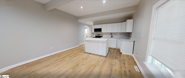 111 Hammett Street, Greenville, SC 29609