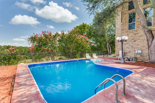 7428 Golf Club Drive, Fort Worth, TX 76179