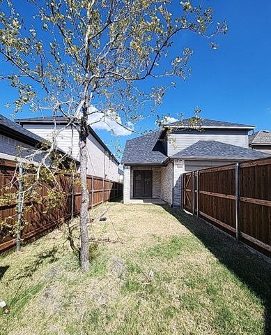 2825 Holland Court, Celina, TX 75009