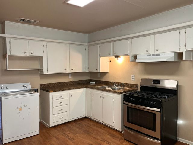 510 Avenue G, Shallowater, TX 79363