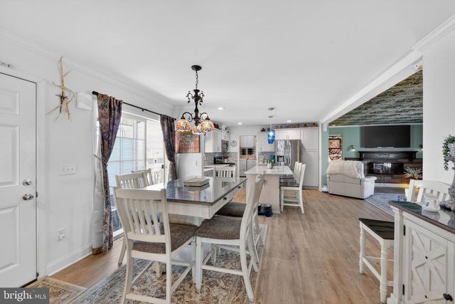 50 MIDDLEMARCH RD, Douglassville, PA 19518