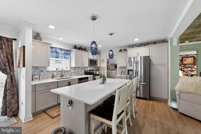 50 MIDDLEMARCH RD, Douglassville, PA 19518