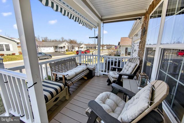 50 MIDDLEMARCH RD, Douglassville, PA 19518