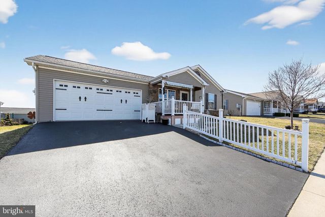 50 MIDDLEMARCH RD, Douglassville, PA 19518