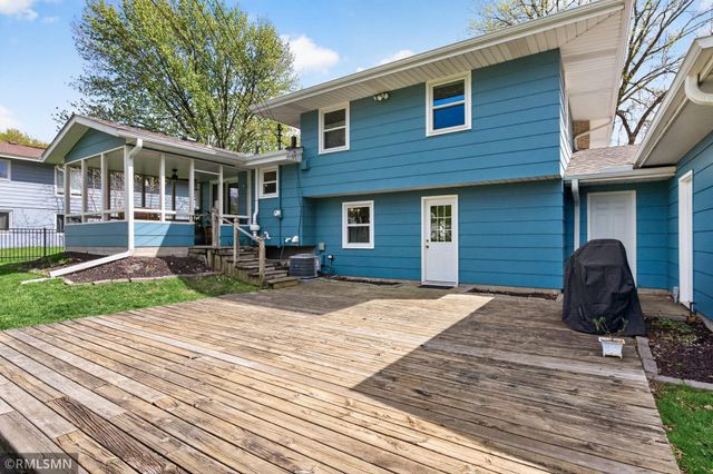 2479 Hillside Road, White Bear Lake, MN 55110
