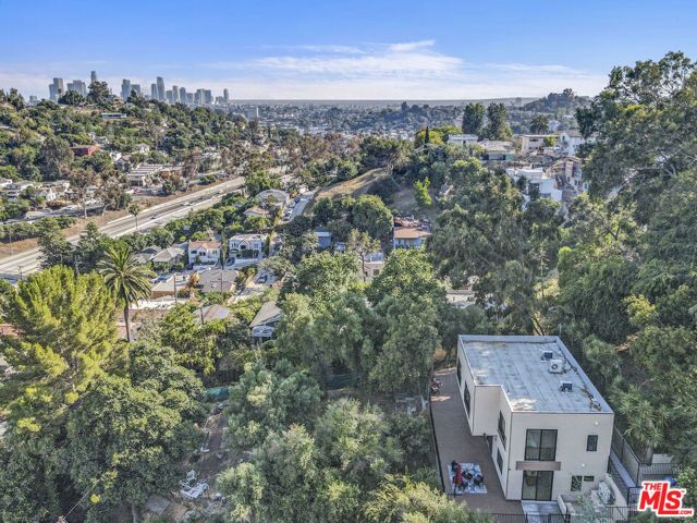 2315 Loma Vista Place, Los Angeles, CA 90039