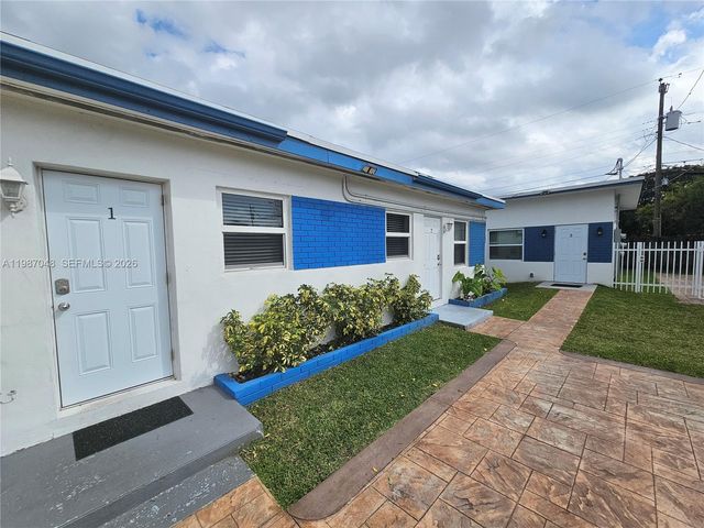 6130 Grant St 2, Hollywood, FL 33024