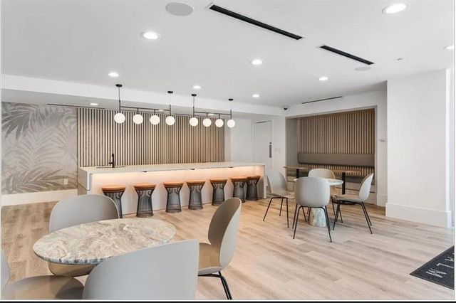 3324 Peachtree Road 2213, Atlanta, GA 30326