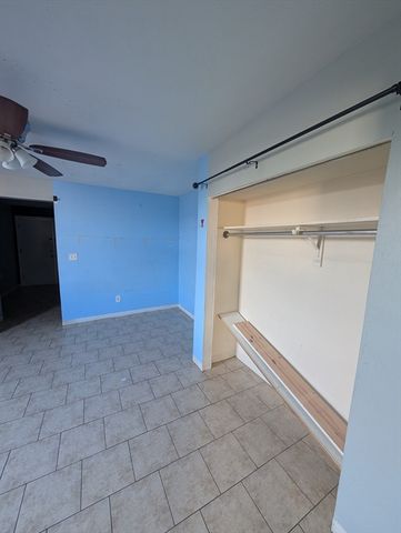 13 William C Kelly Sq 2D, Boston, MA 02128
