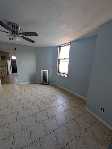 13 William C Kelly Sq 2D, Boston, MA 02128