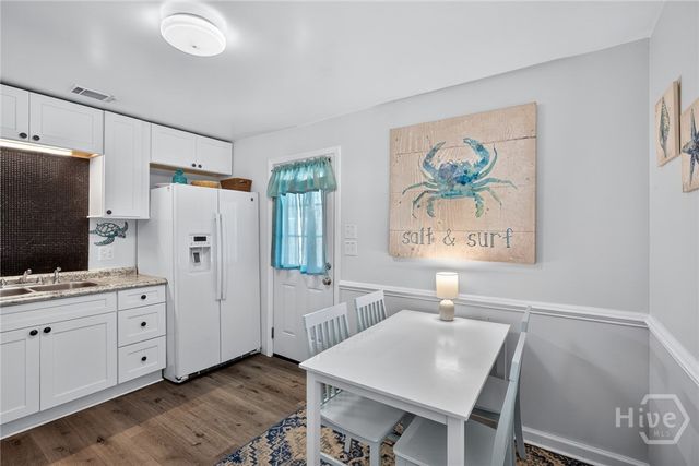 222 East Point Drive, Savannah, GA 31410