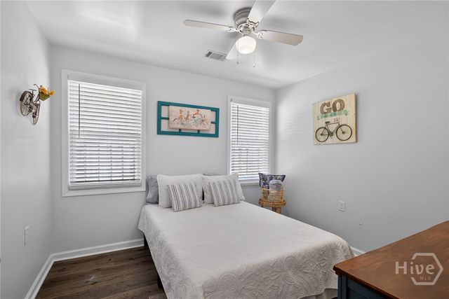 222 East Point Drive, Savannah, GA 31410