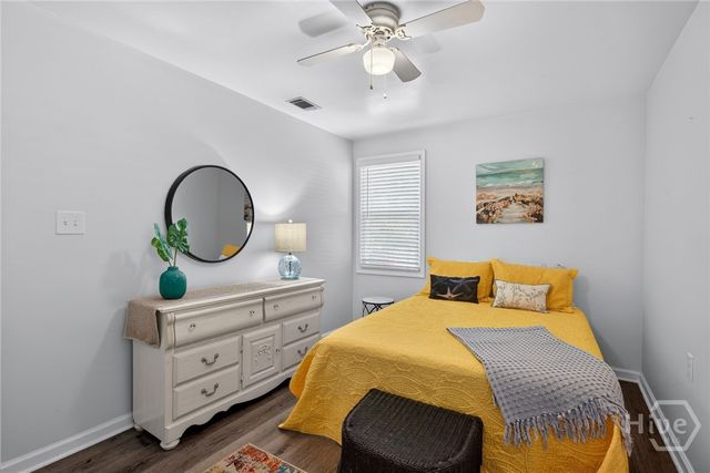 222 East Point Drive, Savannah, GA 31410