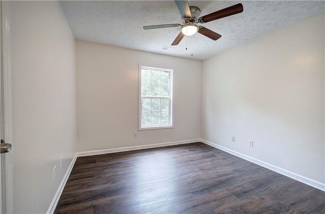 302 Crystal Creek Drive, Jasper, GA 30143