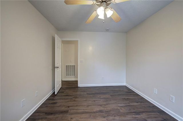 302 Crystal Creek Drive, Jasper, GA 30143
