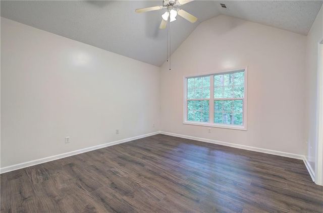 302 Crystal Creek Drive, Jasper, GA 30143