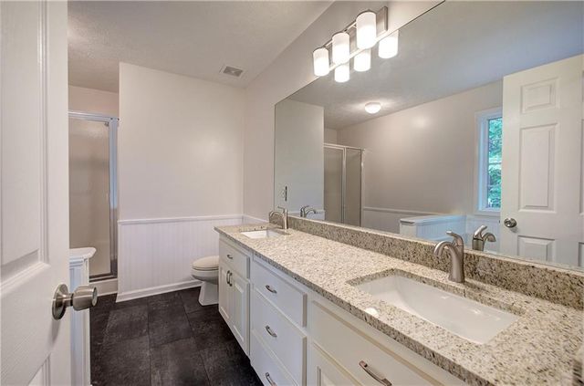 302 Crystal Creek Drive, Jasper, GA 30143