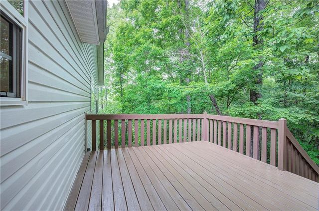 302 Crystal Creek Drive, Jasper, GA 30143