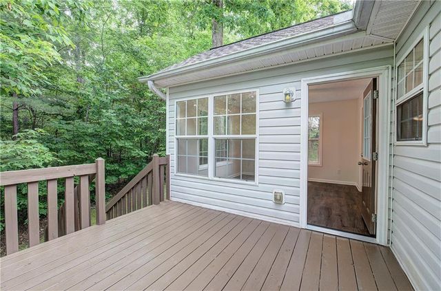 302 Crystal Creek Drive, Jasper, GA 30143
