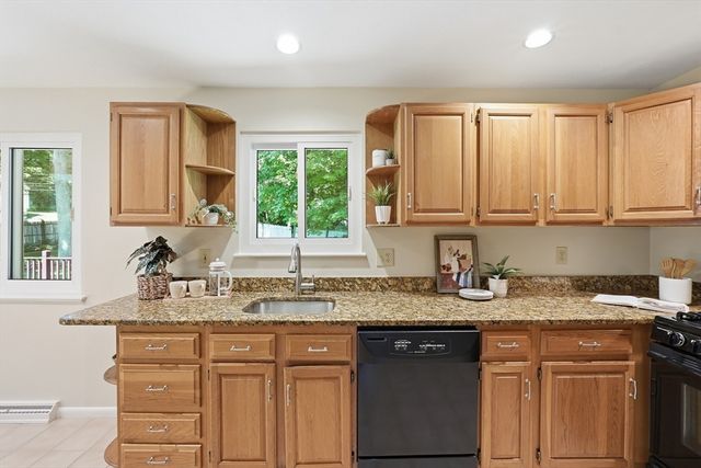 379 Singletary Lane, Framingham, MA 01702