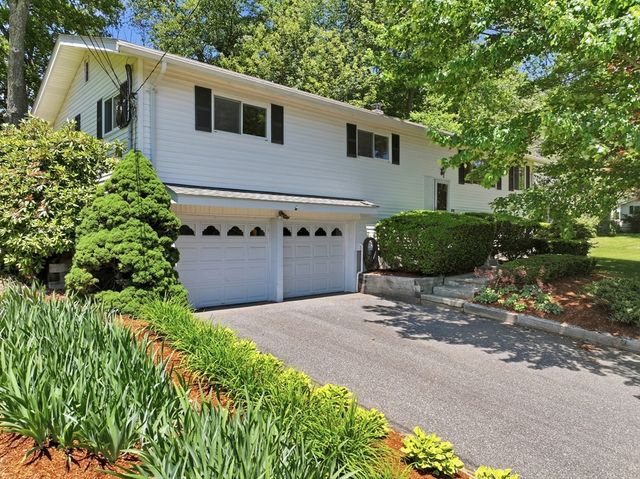 379 Singletary Lane, Framingham, MA 01702