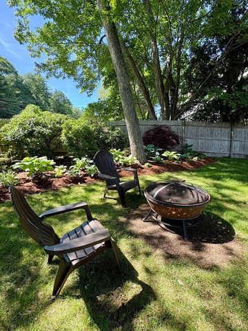 379 Singletary Lane, Framingham, MA 01702