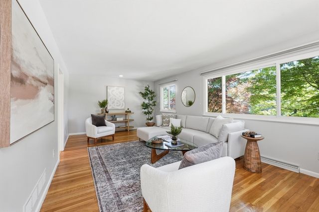 379 Singletary Lane, Framingham, MA 01702