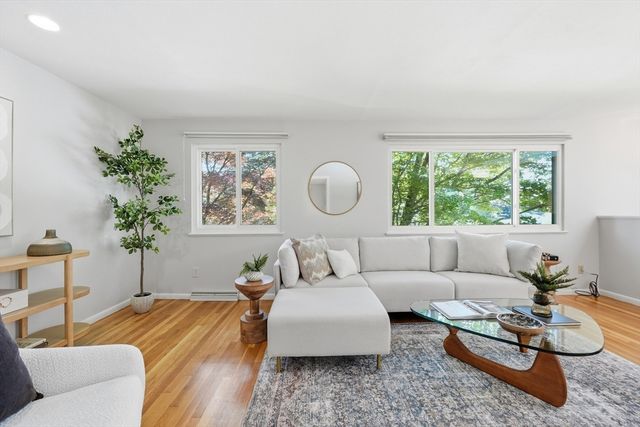 379 Singletary Lane, Framingham, MA 01702