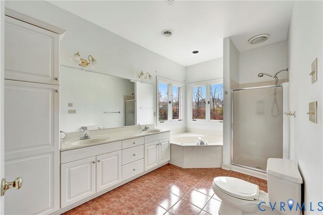 10429 Jordan Pky, Hopewell, VA 23860