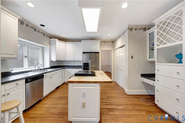 10429 Jordan Pky, Hopewell, VA 23860