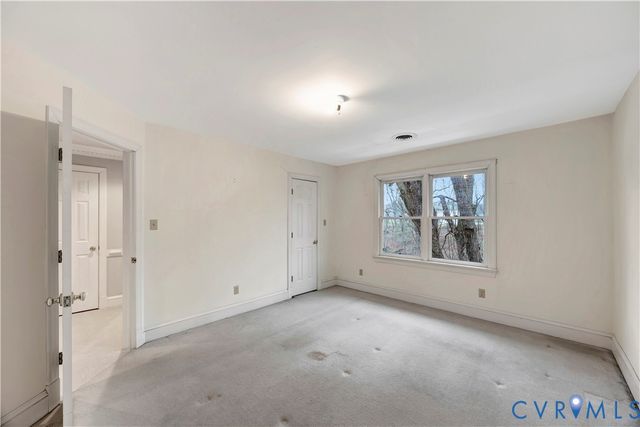 10429 Jordan Pky, Hopewell, VA 23860