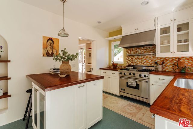 2452 Lanterman Terrace, Los Angeles, CA 90039