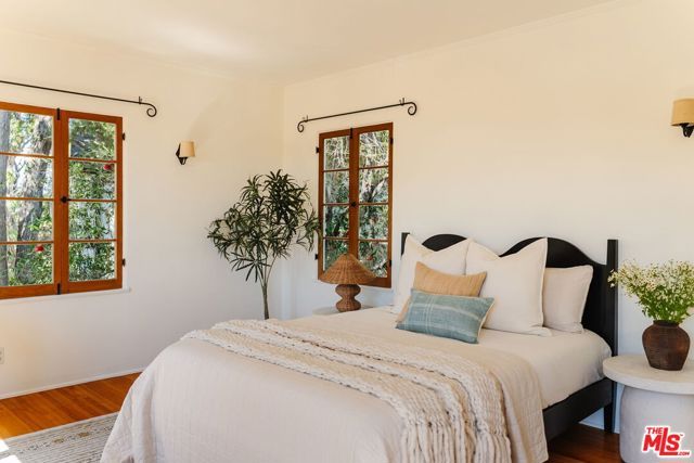 2452 Lanterman Terrace, Los Angeles, CA 90039