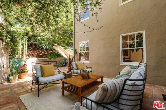 2452 Lanterman Terrace, Los Angeles, CA 90039