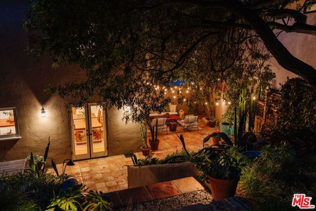 2452 Lanterman Terrace, Los Angeles, CA 90039