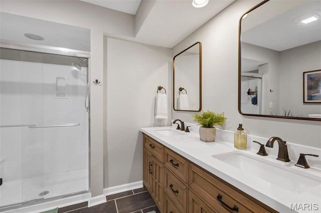 9833 Eagle Hill Lane, Sunset Hills, MO 63127